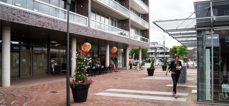 Winkelcentrum de Balken, wijkcentrum Malbak en woningen de Bijvanck Blaricum