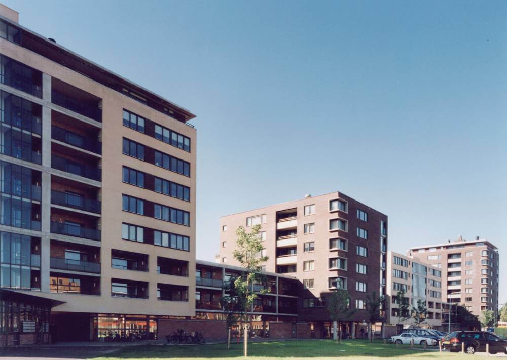 Appartementen, showrooms en parkeergarage aan de Vrijheidslaan te Leiden - RS | Roeleveld - Sikkes Architects